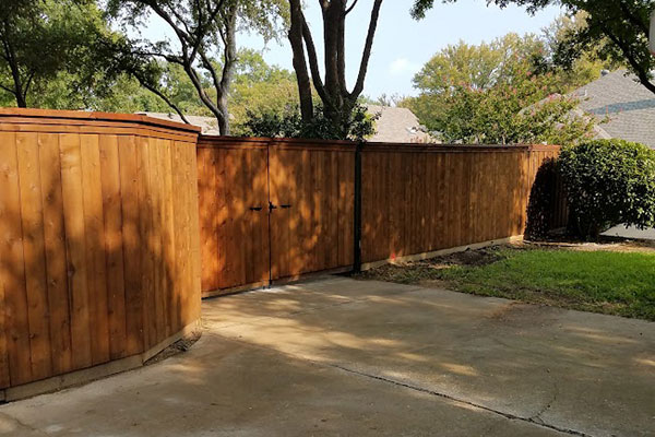 Residential Fence Services Residential Fence Services